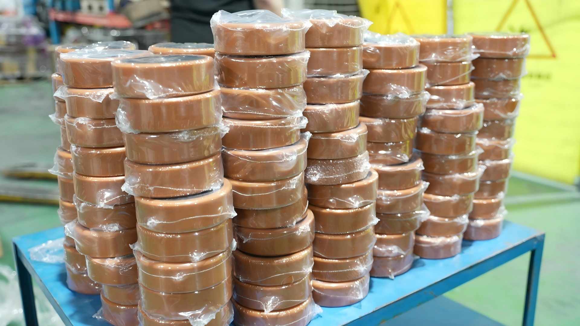 Forklift wheel plastic sealing